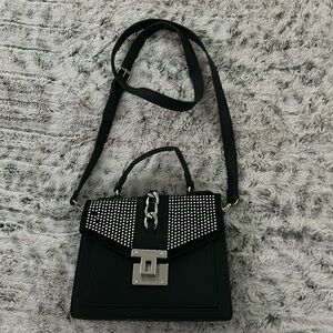 black and silver rhinestone aldo purse. cute and stylish for a girls night out!
